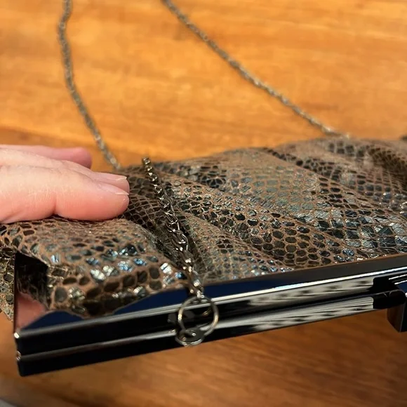 OLGA BERG SNAKESKIN CLUTCH/SHOULDER BAG - Picture 12 of 16